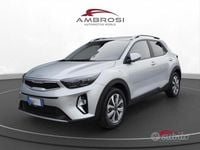 Usata Kia Stonic Style 79 CV (58 kW) 2025 Grigio SUV