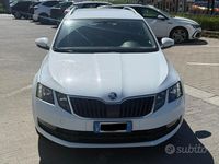 Usata Skoda Octavia G-TEC Executive 110 CV (80 kW) 2017 Bianco Station wagon