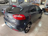 Usata Kia Rio EX 90 CV (66 kW) 2012 Grigio Berlina