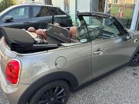 Usata Mini Cooper D Cabriolet Hype 116 CV (85 kW) 2016 Grigio Cabrio