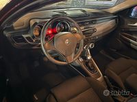 Usata Alfa Romeo Giulietta Distinctive 120 CV (88 kW) 2013 Nero Berlina