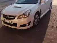 Usata Subaru Legacy 115 CV (84 kW) 2012 Bianco Station wagon