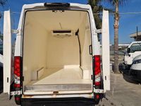 Usata Iveco Daily 140 CV (102 kW) 2018 Bianco Furgone