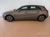 Usata Mercedes A180 Business 115 CV (84 kW) 2021 Grigio Berlina