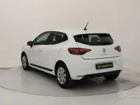 Begagnad Renault Clio V Business 86 HK (63 kW) 2021 Vit Sedan