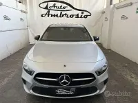 Usata Mercedes A180 Executive 116 CV (85 kW) 2023 Gray Berlina