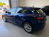 Usata Renault Mégane IV Zen 110 CV (80 kW) 2017 Blu Berlina