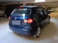 Usata VW Golf Sportline 105 CV (77 kW) 2005 Blu Monovolume