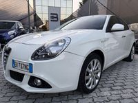 Usata Alfa Romeo Giulietta Progression 105 CV (77 kW) 2013 Bianco Utilitaria