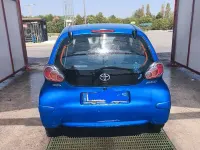 Usata Toyota Aygo 68 CV (50 kW) 2013 Bluazzurro Utilitaria