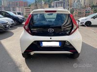 usata Toyota Aygo Aygo Connect 1.0 VVT-i 72 CV 5 porte x-cite