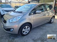 usata Kia Venga 1.4 BENZINA-NEOPATENTATI