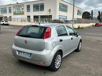 Usata Fiat Grande Punto 69 CV (50 kW) 2015 Grigio Utilitaria
