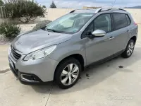 Usata Peugeot 2008 Active 68 CV (50 kW) 2013 Grigio SUV