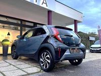 Nuova Toyota Aygo X Team 72 CV (52 kW) 2025 Celestite grey /night sky blac SUV