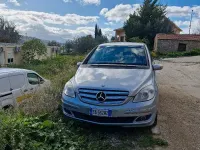Usata Mercedes B200 140 CV (102 kW) 2008 Grigio Monovolume