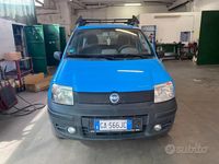 Usata Fiat Panda 4x4 Climbing 59 CV (43 kW) 2005 Blu Utilitaria