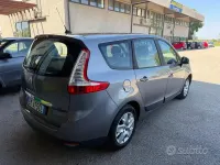Usata Renault Scénic III Bose Edition 110 CV (80 kW) 2012 Grigio Monovolume