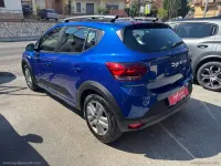 Usata Dacia Sandero Expression 101 CV (74 kW) 2023 Blu/azzurro Berlina