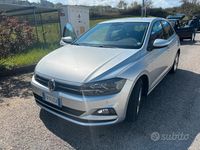 Usata VW Polo Comfortline 80 CV (58 kW) 2018 Grigio Utilitaria