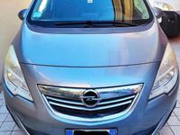 Usata Opel Meriva Cosmo 120 CV (88 kW) 2010 Grigio Monovolume