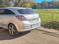 Usata Opel Astra GTC 150 CV (110 kW) 2006 Grigio Coupé