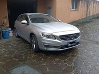 Usata Volvo V60 Business Edition 114 CV (83 kW) 2015 Argento Station wagon