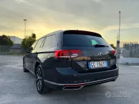 Usata VW Passat Executive 150 CV (110 kW) 2020 Grigio Station wagon
