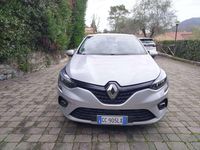 Usata Renault Clio V 101 CV (74 kW) 2021 Argento Berlina