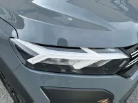 Usata Dacia Jogger Extreme 100 CV (73 kW) 2023 Grigio road Monovolume