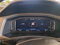 Usata VW T-Roc Business 150 CV (110 kW) 2021 Grigio SUV