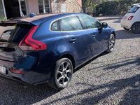 Usata Volvo V40 Ocean Race 150 CV (110 kW) 2015 Blu/azzurro Berlina
