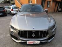Usata Maserati Levante 349 CV (256 kW) 2020 Grigio medio metallizzato SUV