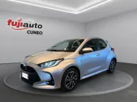 Usata Toyota Yaris Trend 116 CV (85 kW) 2022 Silver met Utilitaria