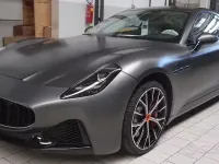 Usata Maserati Granturismo 490 CV (360 kW) 2023 Grigio Coupé