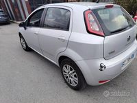 Usata Fiat Grande Punto 77 CV (56 kW) 2012 Utilitaria