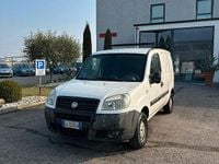 Usata Fiat Doblò S 103 CV (75 kW) 2008 Bianco Monovolume