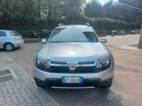 Usata Dacia Duster Lauréate 110 CV (80 kW) 2012 Grigio SUV