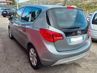Usata Opel Meriva Cosmo 110 CV (80 kW) 2011 Grigio Monovolume