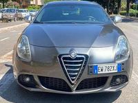 Usata Alfa Romeo Giulietta Exclusive 140 CV (102 kW) 2013 Grigio Utilitaria