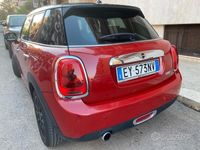 Usata Mini Cooper 95 CV (69 kW) 2015 Rosso Utilitaria