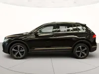 Usata VW Tiguan Elegance 150 CV (110 kW) 2024 Deep black perlato SUV