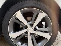 Usata Peugeot 308 116 CV (85 kW) 2015 Bianco Berlina