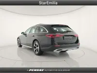 Usata Mercedes E220 Premium Plus 197 CV (144 kW) 2025 Nero Station wagon