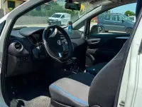 Usata Fiat Punto 77 CV (56 kW) 2012 Bianco Utilitaria