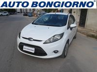 Usata Ford Fiesta Titanium 82 CV (60 kW) 2009 Blu Utilitaria