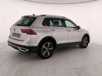 Usata VW Tiguan Elegance 150 CV (110 kW) 2023 Reflex silver metallizzato SUV