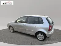 Usata VW Polo 64 CV (47 kW) 2005 Grigio Utilitaria