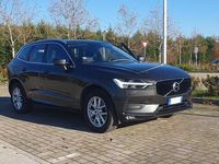 usata Volvo XC60 2.0 b4 Momentum Pro Awd