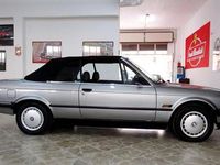 Usata BMW 325 Cabriolet Efficient Dynamics 171 CV (125 kW) 1987 Grigio Cabrio